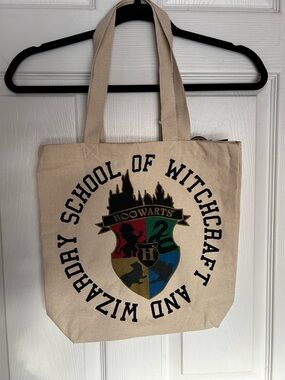 Hogwarts Crest Canvas Tote Bag